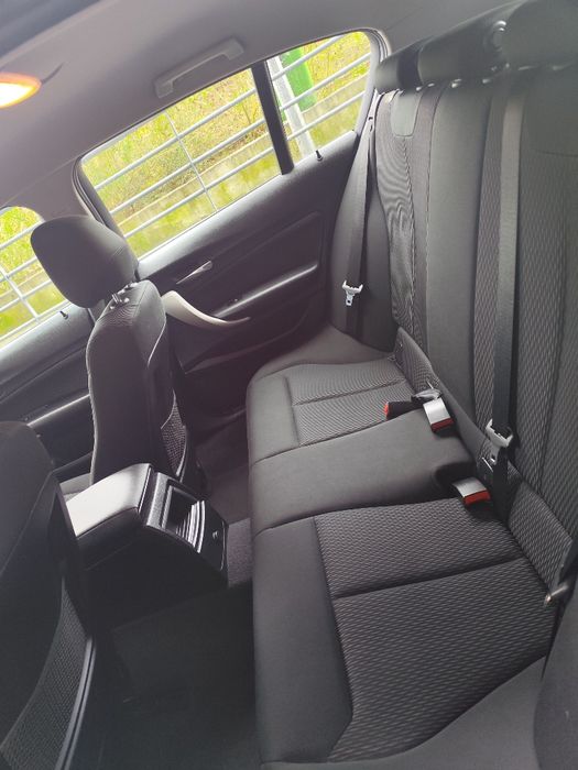 BMW Série 1 F21 LCI 116d nacional 130km