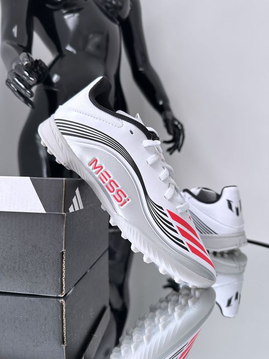 Трендовые сороконожки копочки бампы Adidas F50 Messi 35/37р