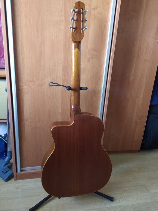 Gitara Gypsy Jazz