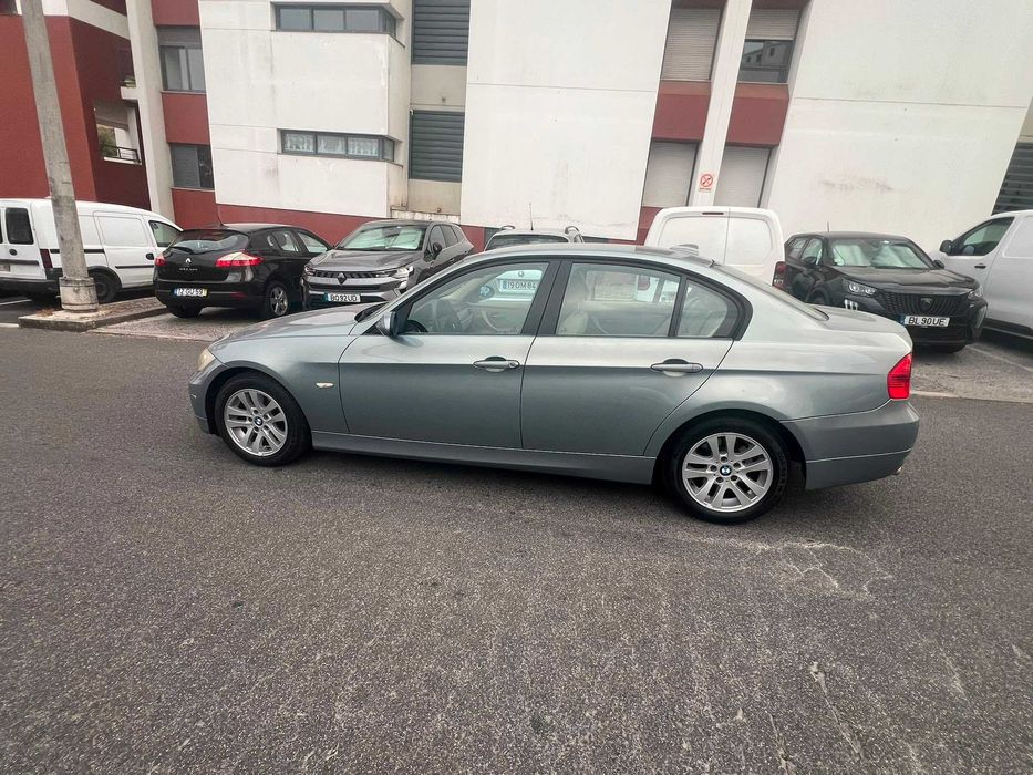 vendo bmw 320d 2008 em excelente estado