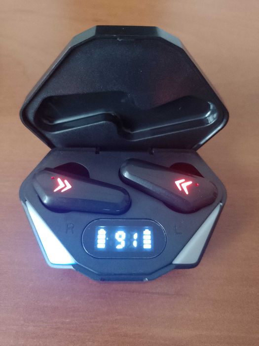 Бездротові навушники