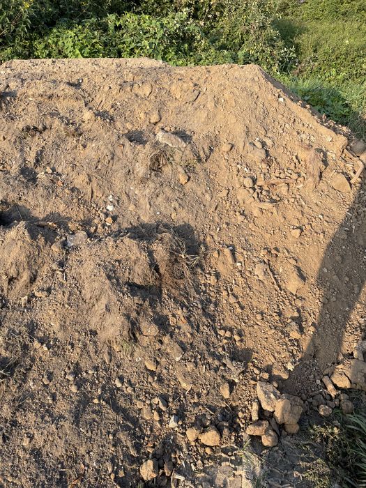 Ziemia na podniesienie terenu. Piasek,żwir ,transport 26t oraz 10t