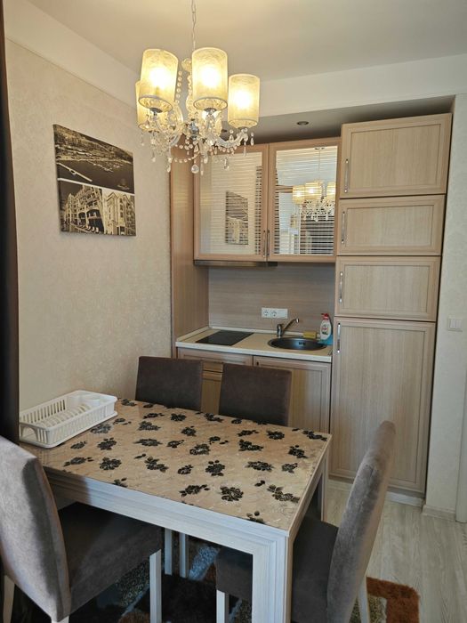 Болгарія, Сонячний берег — 2-кімн. 1+1 на рік, 400 €/міс.