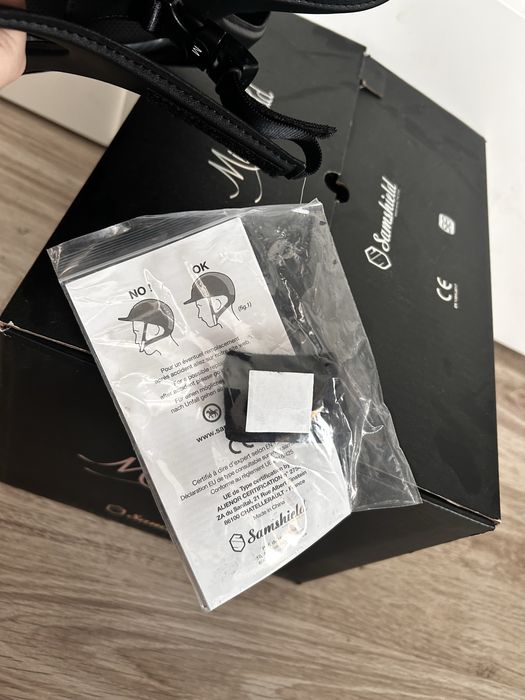 NOWY  kask samshield miss shield M57