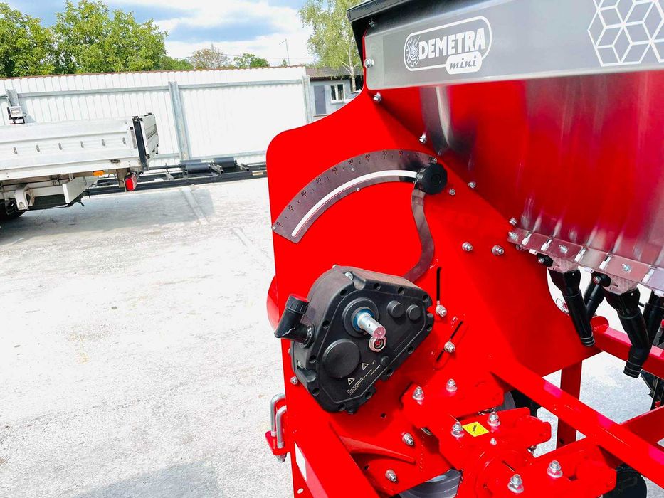 Сівалка Зернова Навісна сівалка Сеялка СЗ Сівник міні Сівалка 3 метра