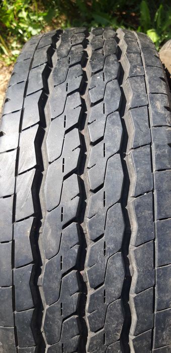 Opony letnie 215/70/15 C 109/107S Firestone Van Hawk 2