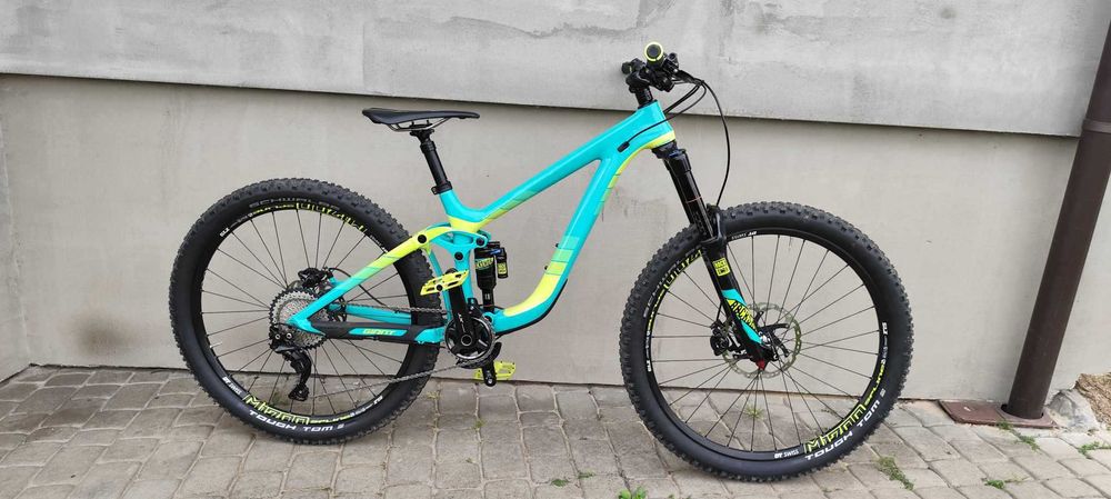 Giant Reign Advanced S/M