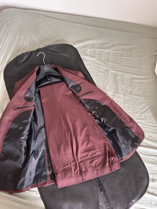 Fato Masculino Slim Fit – Estilo Suits