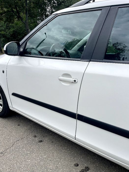Skoda Fabia 2013рік.в рідній фарбі.автомат.