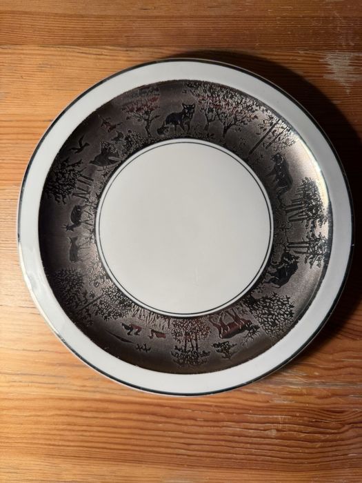 Talerz 24 cm porcelana Wawel myśliwski motyw