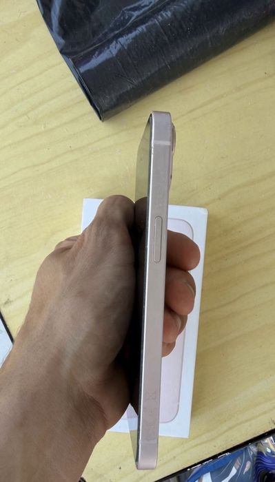 Iphone 13 Cor-de-rosa