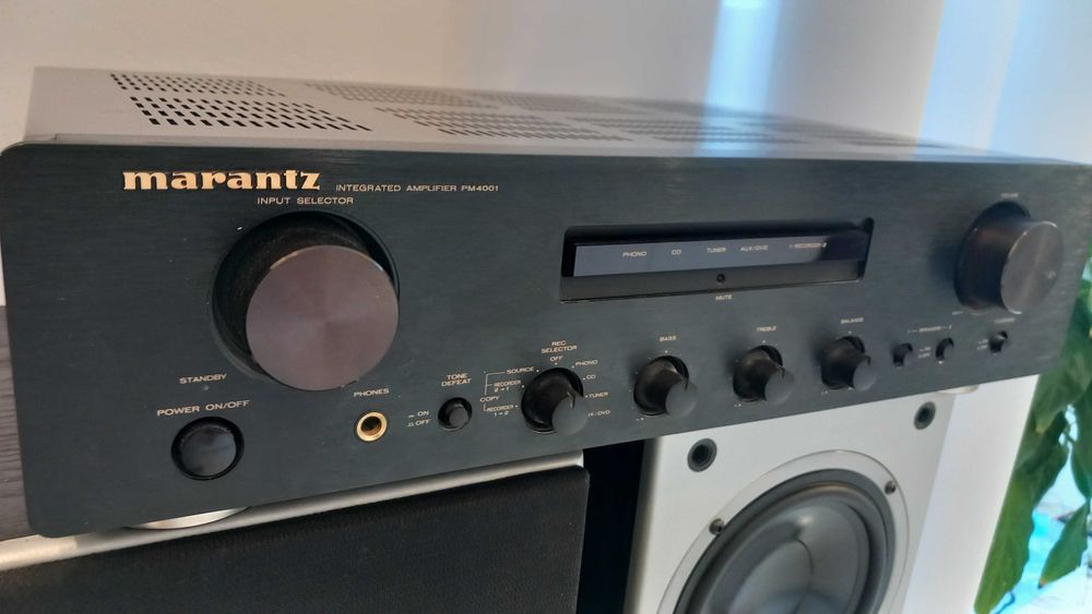 Sylwester z Marantz PM 4001