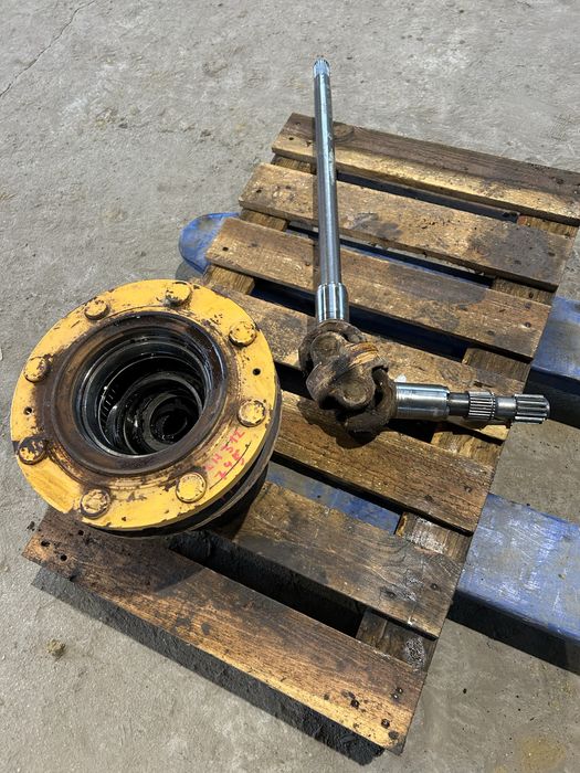 Liebherr A312 zwolnica mostu zf apl b745 8 otworów