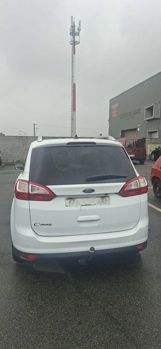 Ford Grand C-Max 2014 1.6tdci 115cv para peças 
Ref:T1DA
[04/08, 23:49] Marco Adão: KIA Cee'd 2008 1.6crdi 115cv
Ref:d4fb