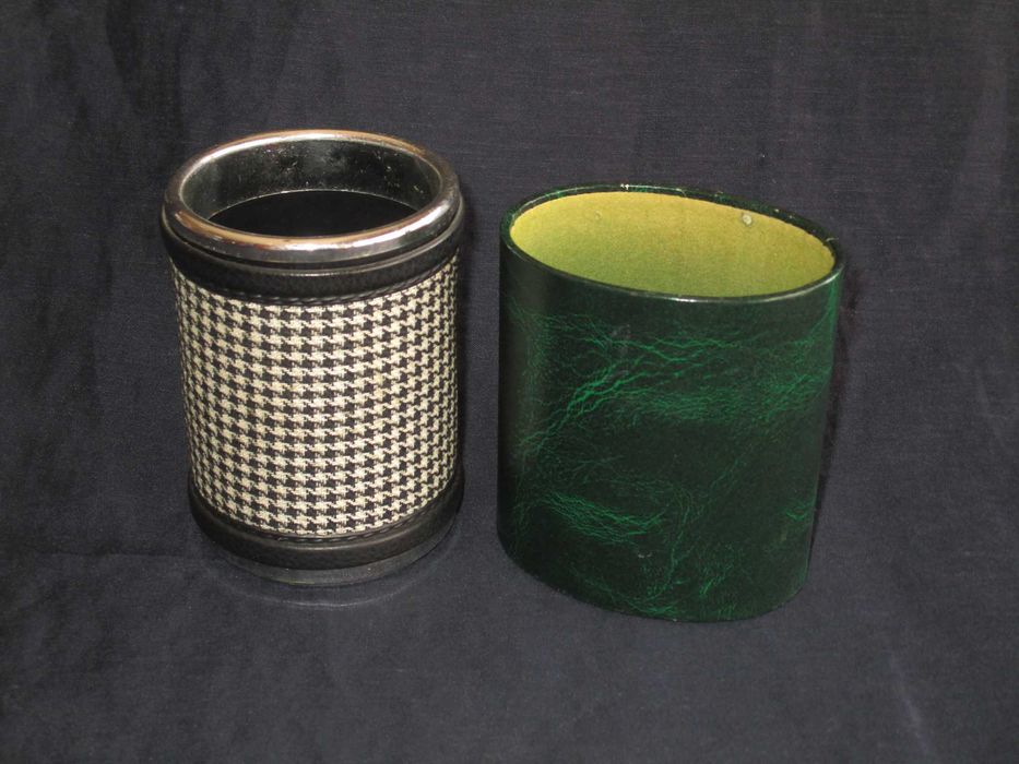 Porta Canetas de Secretária