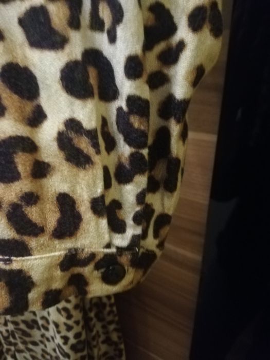 Sukienka panterka midi