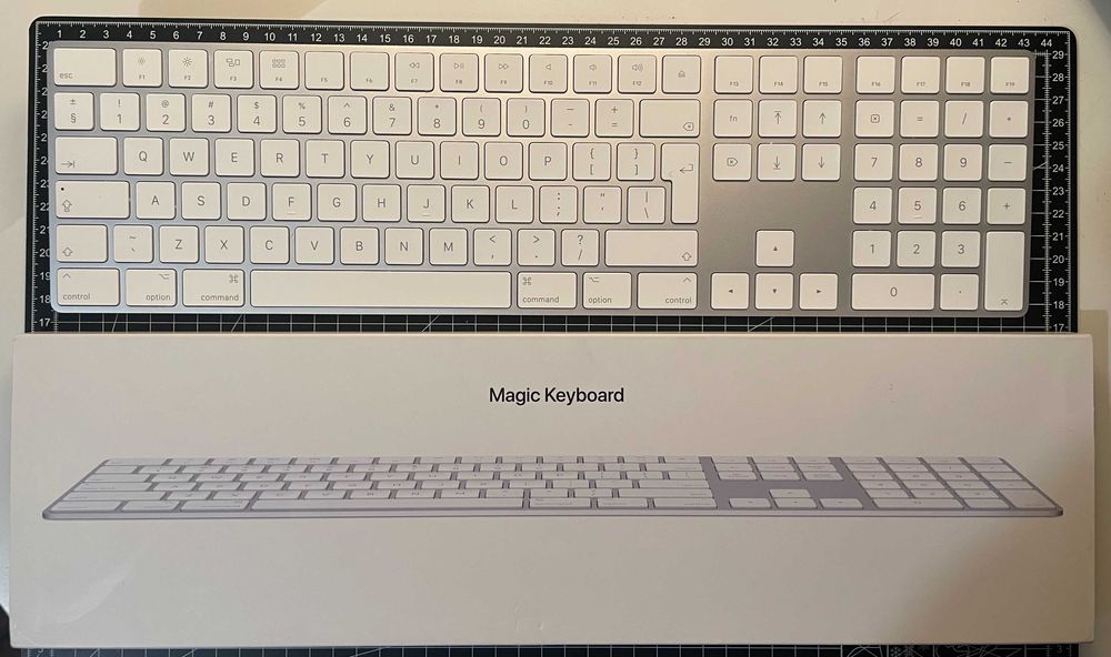 Klawiatura Apple Magic Keyboard Duza