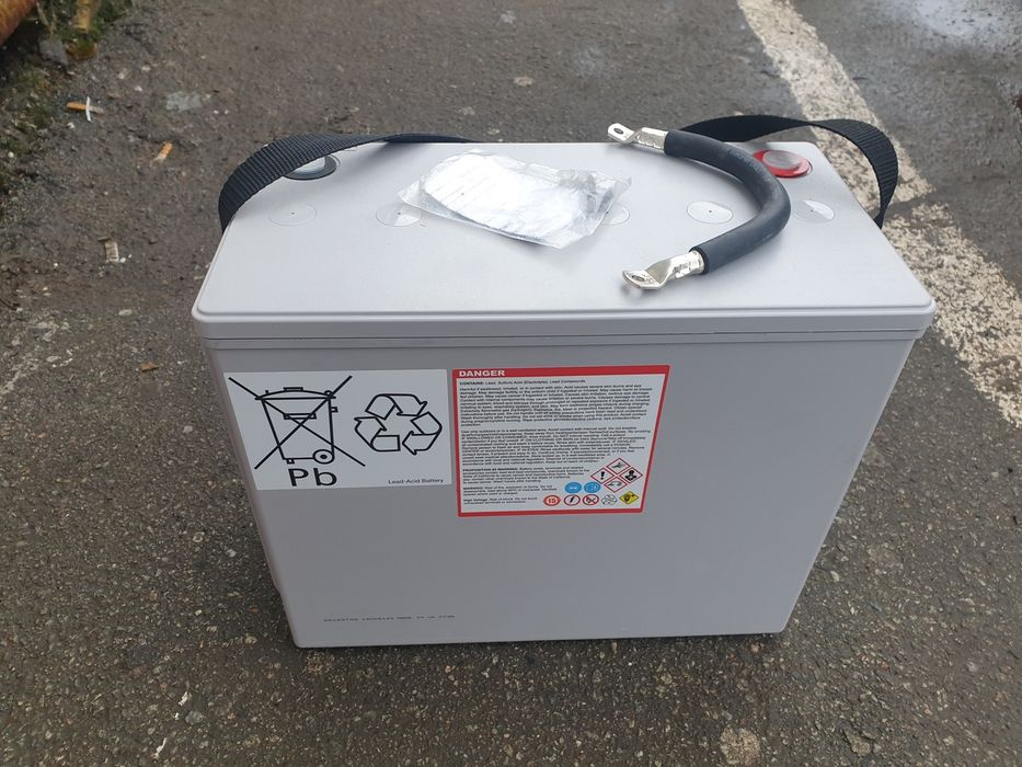 Швидкозарядний аккумулятор AGM 120ah EnerSys NexSys 12NXS120