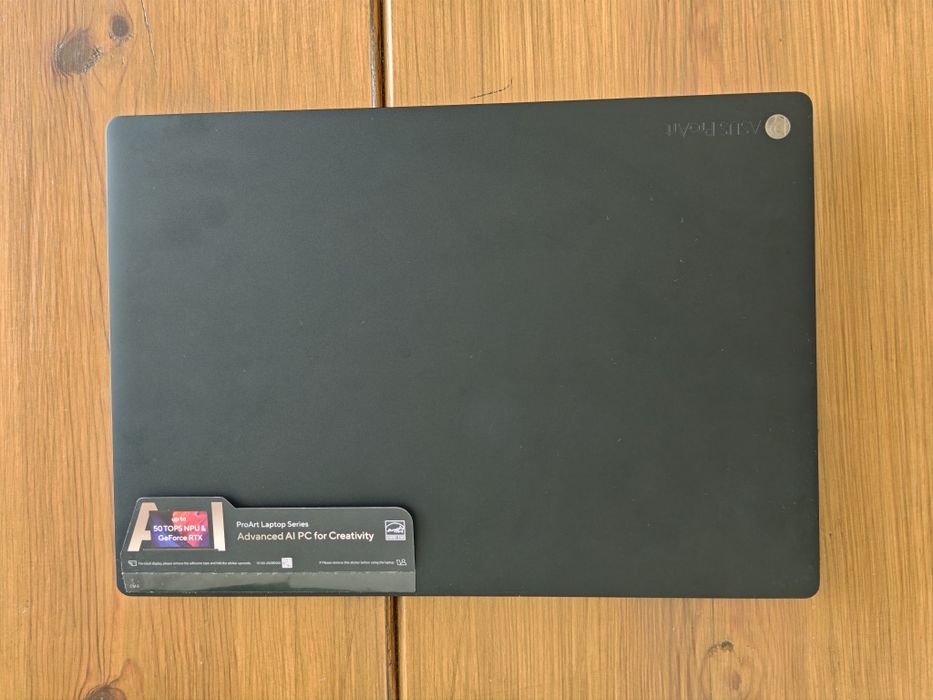 Portátil ASUS ProArt P16 (H7606) 64GB RAM, 2TB MI, Force RTX™ 5070