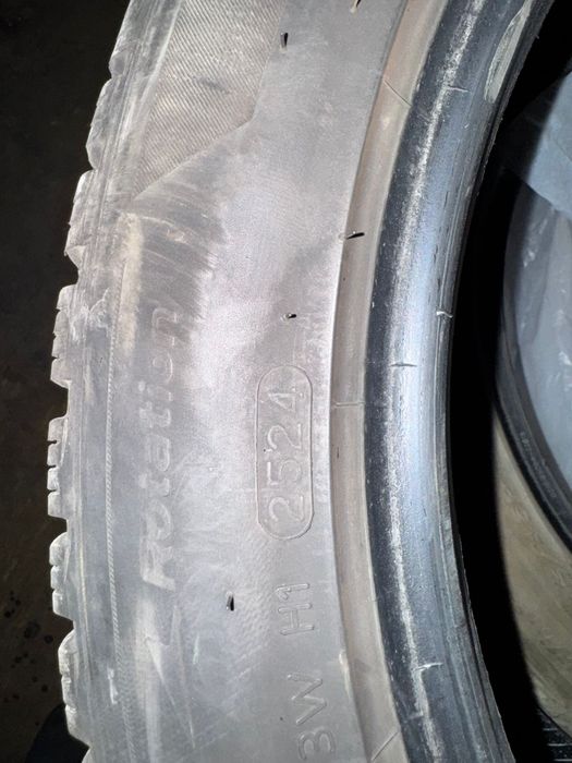 Шини Hankook W330 Winter i*cept evo3 245 45 18