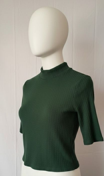 Стильний гольф Zara в глибокому смарагдовому кольорі