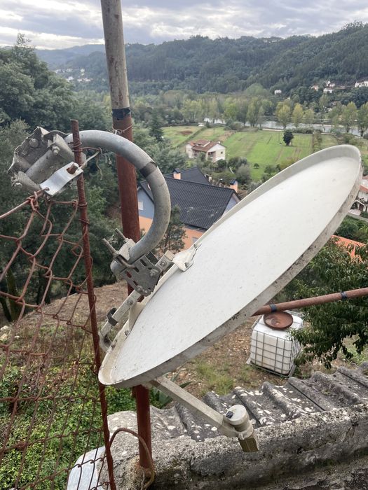 Antenas Parabólicas + Cabeças Satélite