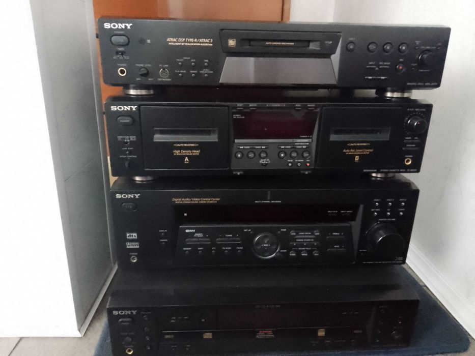 Sprzedam wieżę muzyczną Sony