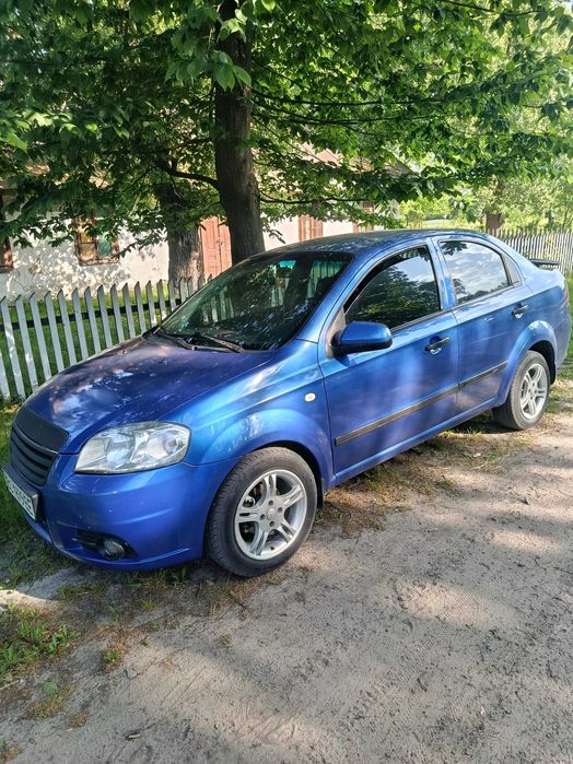 Автомобіль Chevrolet Aveo