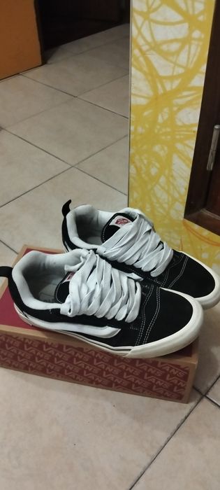 Tenis vans  usados em bom estado