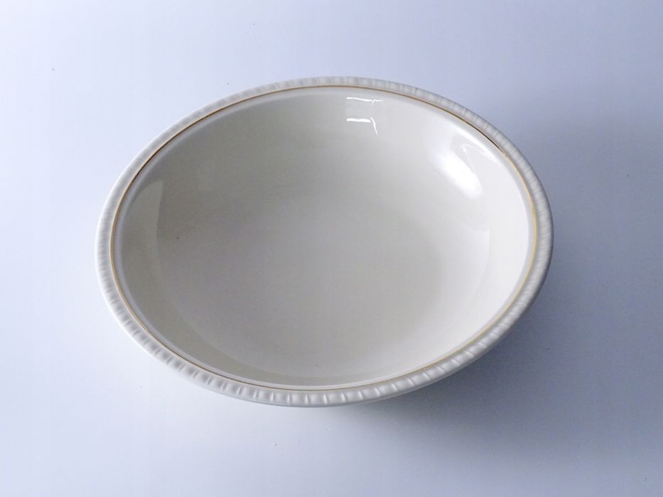 piękna kremowa salaterka misa lettin