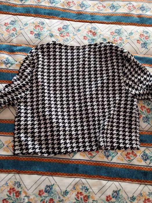 Bolero Shein X/34. Novo. Tenho saia a condizer