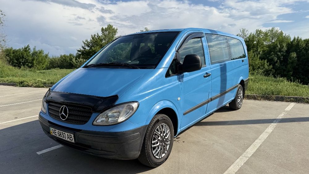 Сімейний автомобіль