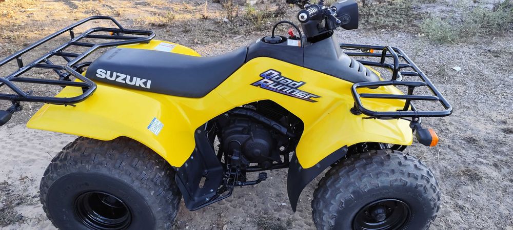 Moto Quatro Suzuki LT 160