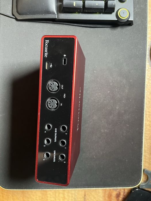 Focusrite scarlett 4i4 3rd gen