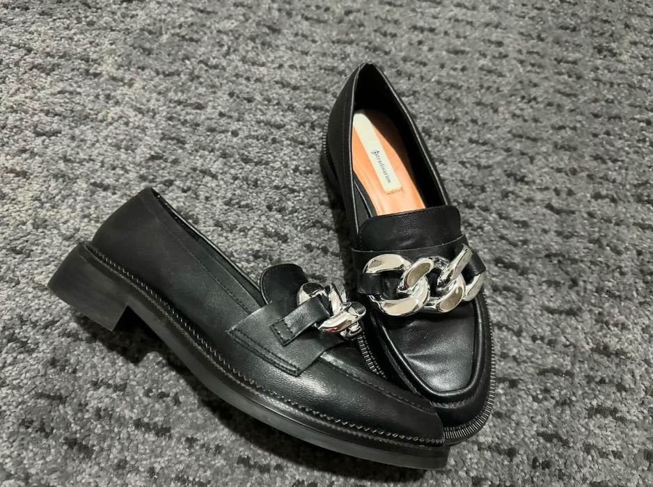 Stradivarius 36 розмір 23 см