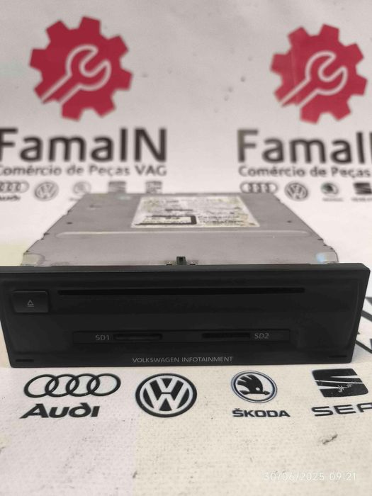 Rádio / Auto Rádio VW GOLF VII Van 2.0 TDi BlueMotion (110 kW / 150 cv) [05.2013 - 05.2014] 5G0035846A (OEM) | CQXV23F1A (OEM) | FA0300016A (OEM)