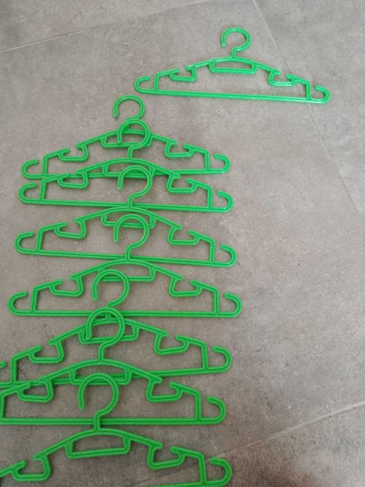 Wieszaki dziecięce 8sztuk