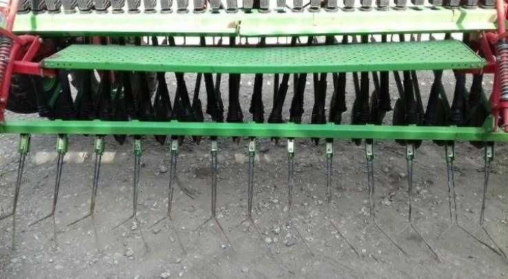 Зернова сівалка Mazur Unia