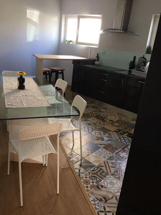 Alugo quarto Gaia