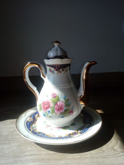 Loiça Limonges,cristal d'Arques, Frascos herméticos, Jarra decorativa.