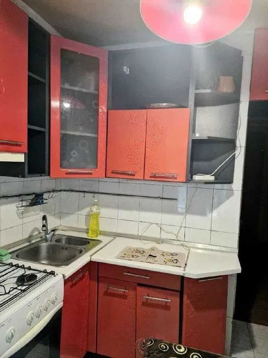 Продам 2 комнатную квартиру,  Черемушки,  ул. Ак. Филатова/Ивана и Юрия Лип.