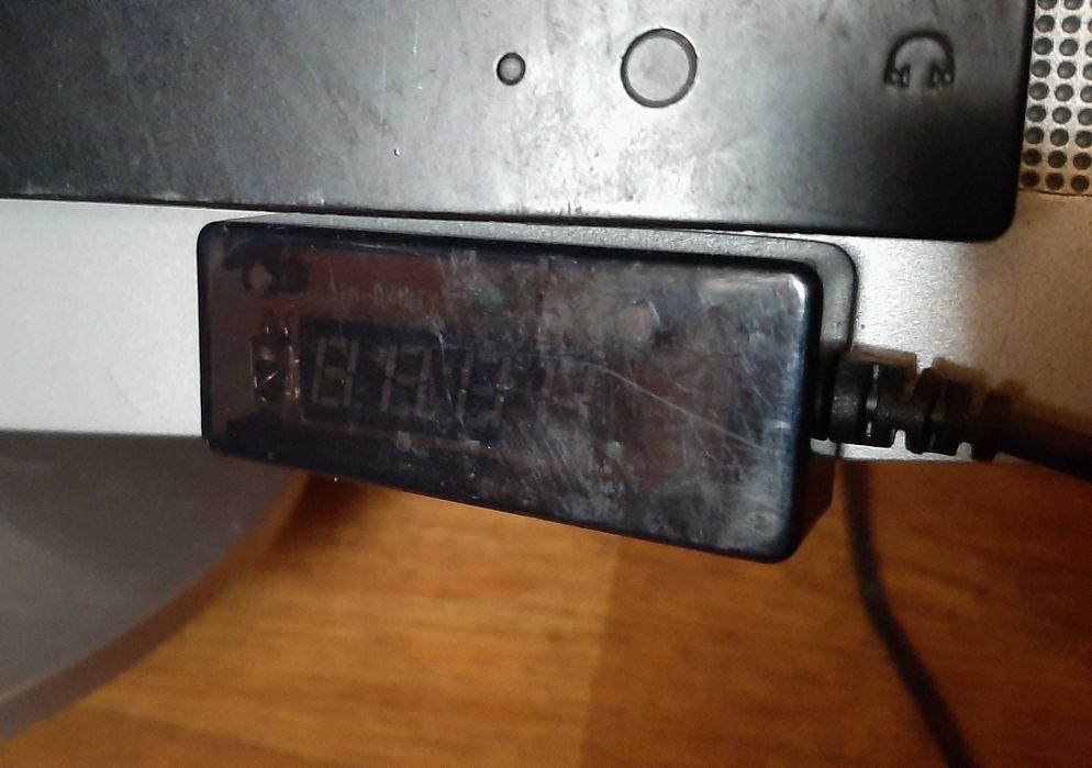 Телевизор Samsung LE20S52BPX/BWT