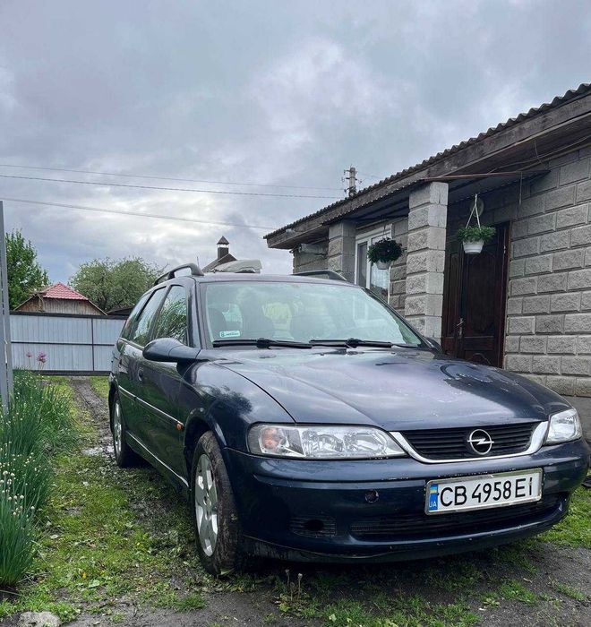 Продаж авто Opel