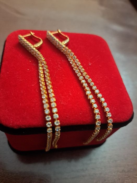 Біжутерія в новому стані