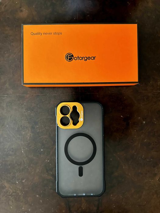 Capas iPhone 13 ProMax como novas (diversas)