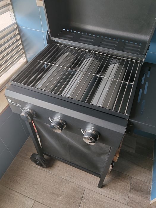 Barbecur a Gás Novo