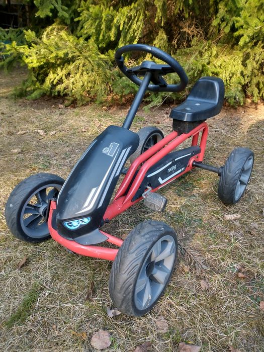 Gokart dziecięcy na pedały