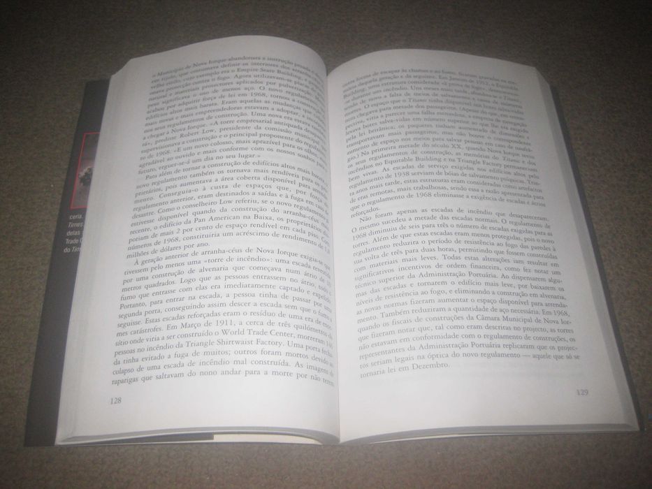 Livro "102 Minutos" de Kevin Flynn e Dwyer