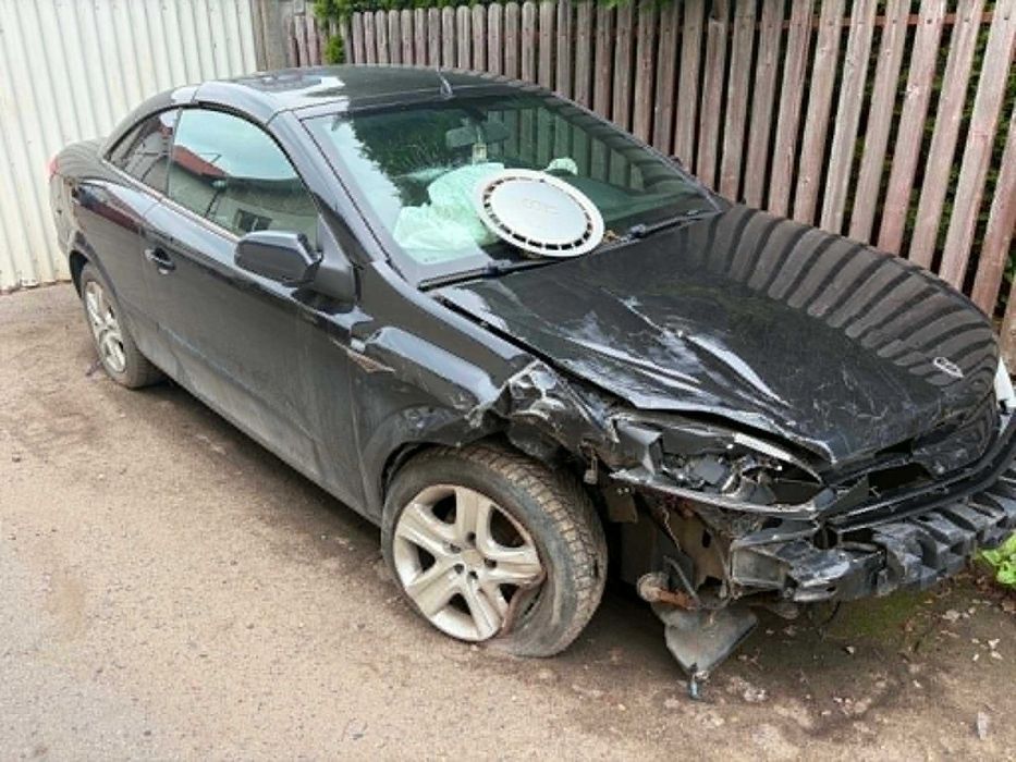 OPEL ASTRA H III cabrio kabrio kabriolet do rozbiórki na części