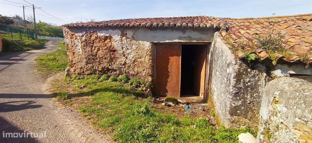 Moradia Rústica T0 Venda em Enxara do Bispo, Gradil e Vila Franca do R — Enxara Do Bispo, Gradil E Vila Franca Do Rosário, Lisboa